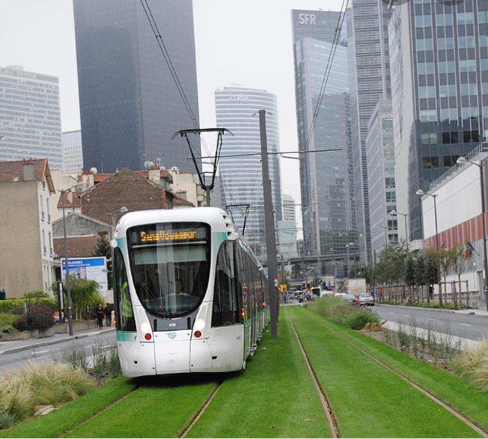 Ryan Homes - In Apart Hotel, La Defense Courbevoie Bagian luar foto